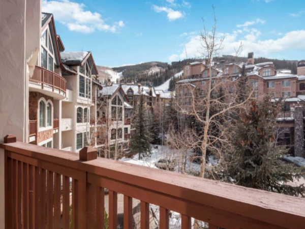 Four Bedroom Ski Rental Sleeps 10 Guests